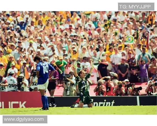 足球明星背影高清壁纸精选展现运动魅力与风采的完美选择